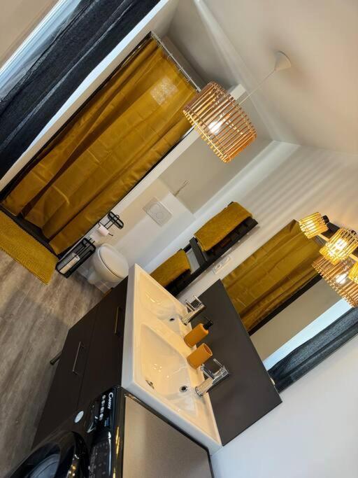 Appartement Cosy Et Lumineux Dans Village Medieval Boulieu-les-Annonay エクステリア 写真